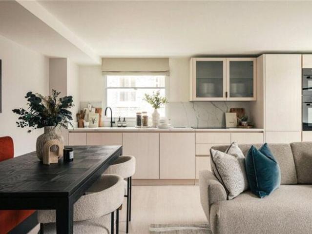Apartment for sale in Cat Hill