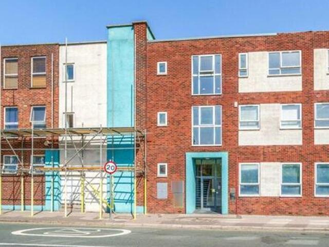 House for sale in Fleet, Hart