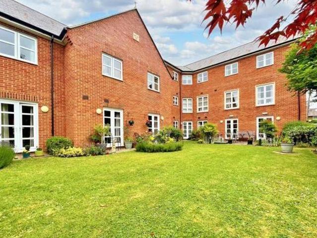 House for sale in Caldecott, Dromore