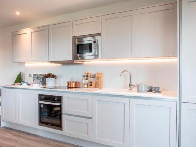 Apartment for sale in Upper Walthamstow, Greater London