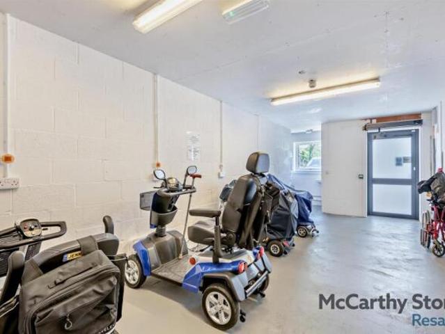Apartment for sale in The Bridge, Kent