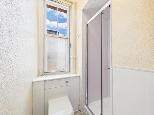 Apartment for sale in Merchiston, Scotland
