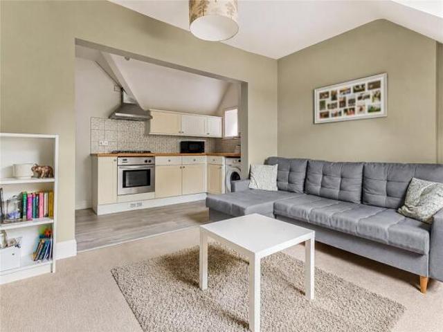 Apartment for sale in Boscombe, Bournemouth