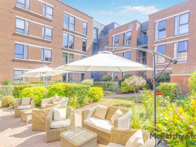 Apartment for sale in Pinfold, Leicestershire