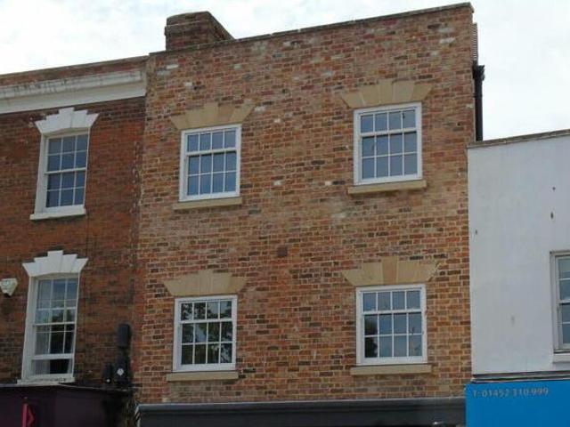 House for sale in Gloucester, Gloucestershire