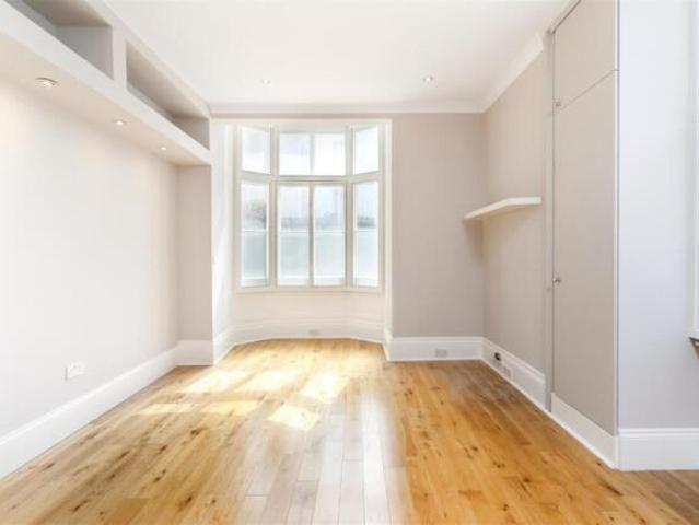 Apartment for sale in City of Westminster, Greater London