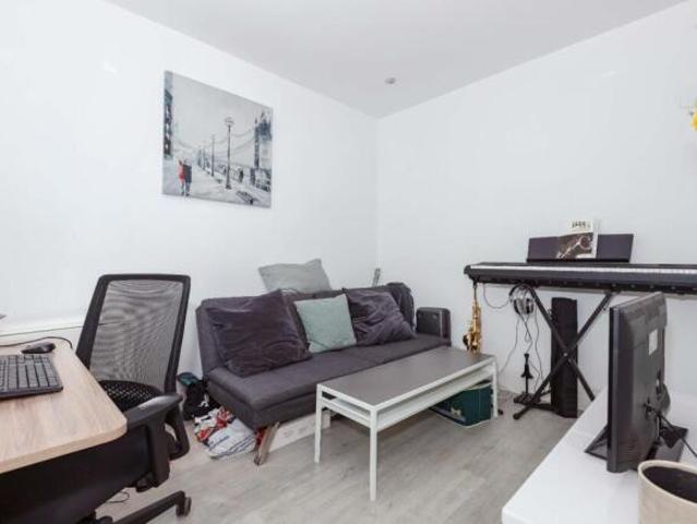 Flat for sale in Brighton & Hove