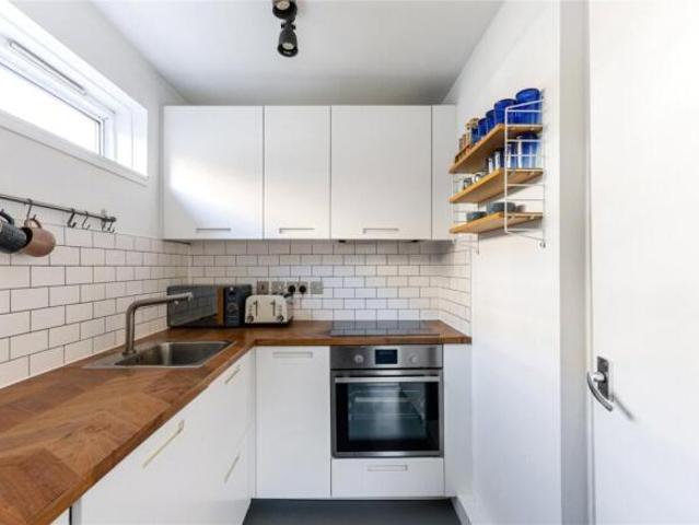 Apartment for sale in Cat Hill