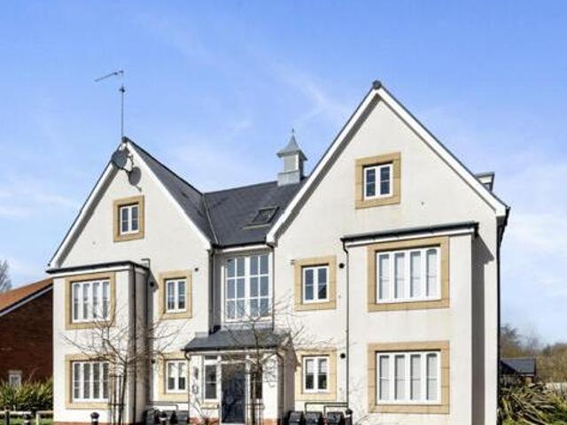 House for sale in Worthing, West Sussex