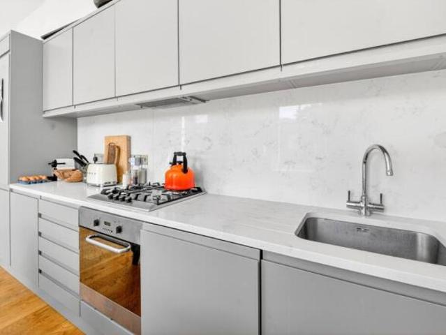 Apartment for sale in Cat Hill