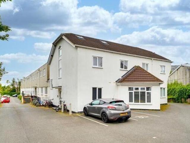 House for sale in King's Walden, Hertfordshire