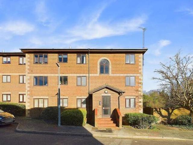 House for sale in Monks Orchard, Kent