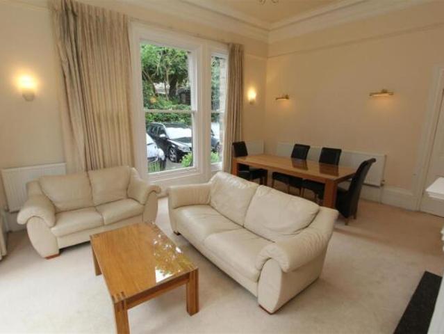 Apartment for sale in Headingley, West Yorkshire