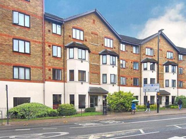 House for sale in Greater London