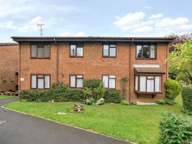 House for sale in Worplesdon, Westborough