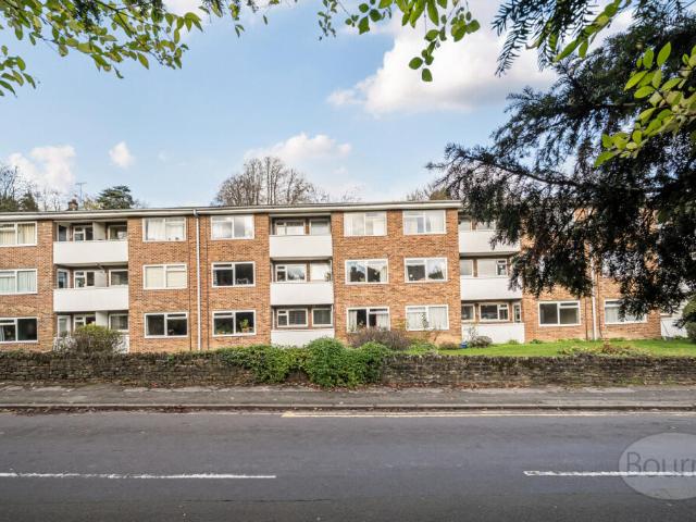 Apartment for sale in Guildford Park, Westborough