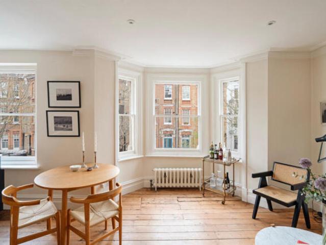 Apartment for sale in Cat Hill