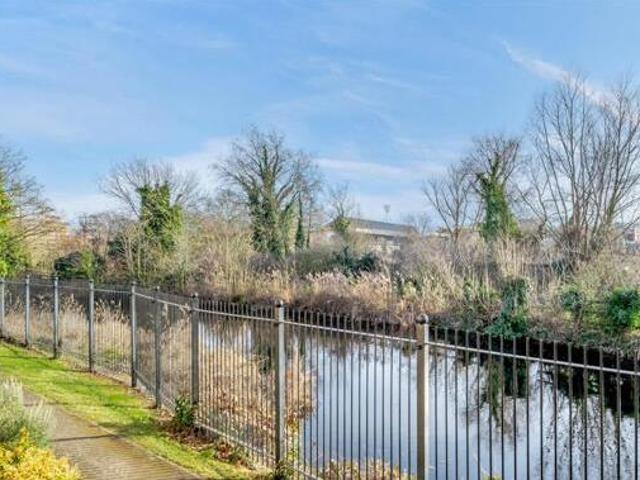 House for sale in Key Street, Suffolk
