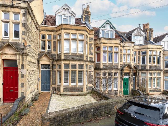 Apartment for sale in Redland