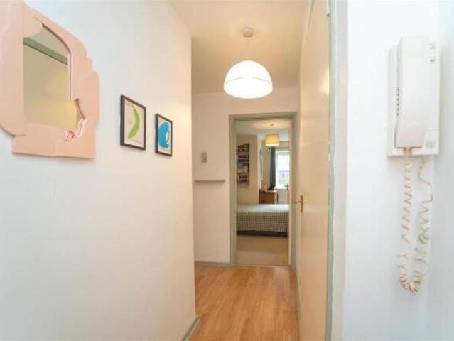 Apartment for sale in South Lane, West Yorkshire