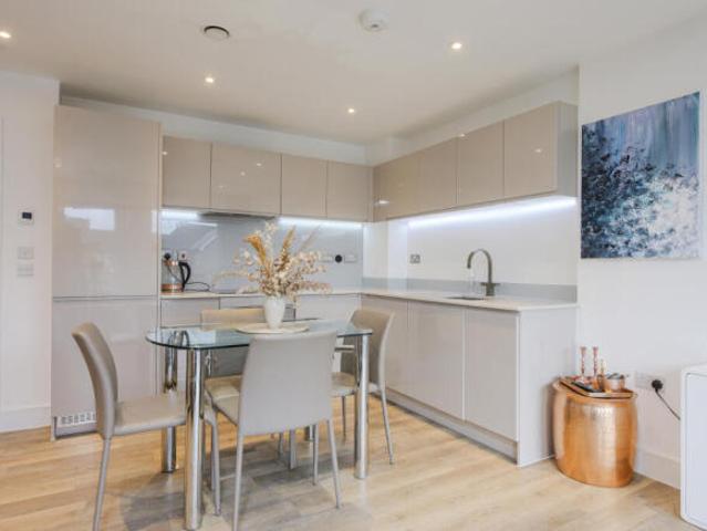 Apartment for sale in Wimbledon, Greater London