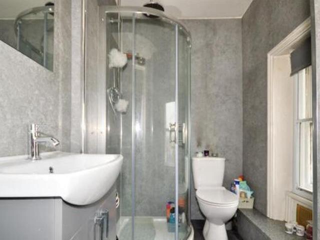 House for sale in Dale Hill, Essex