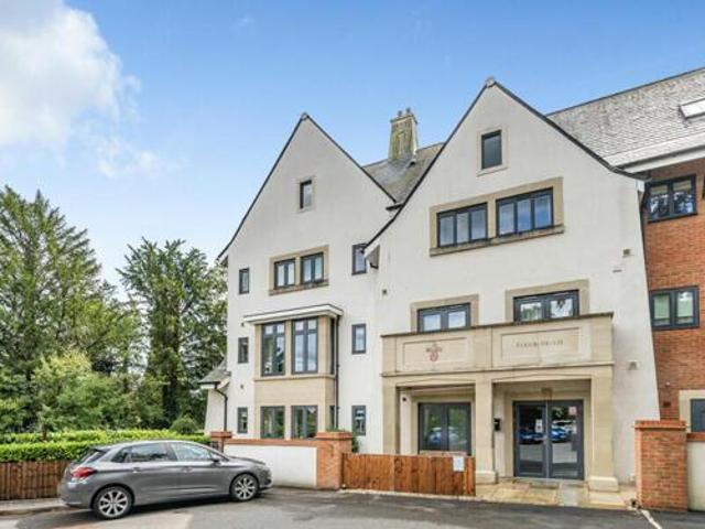 House for sale in Perryfields, West Sussex