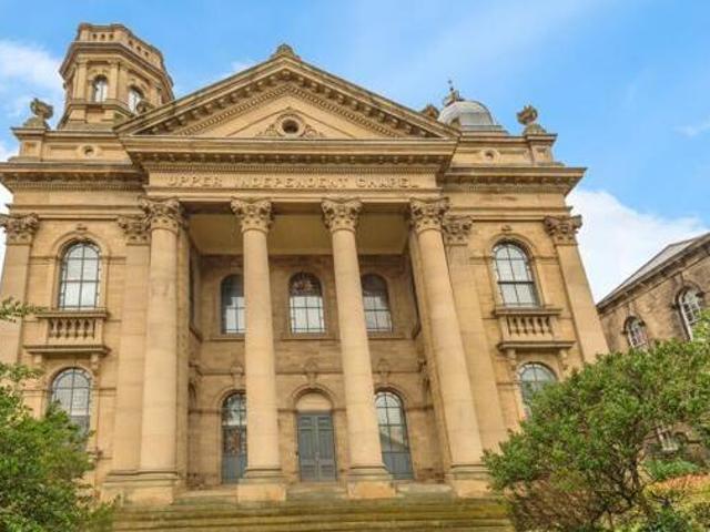 House for sale in Heckmondwike, West Yorkshire