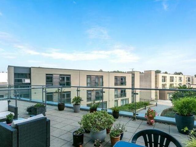 House for sale in Moorend, Pouchen End