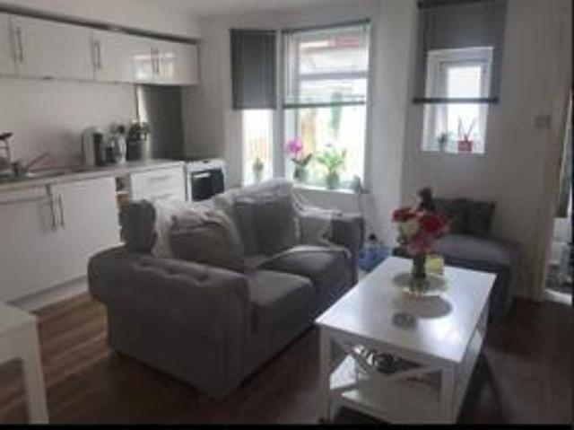 Apartment for sale in Slough