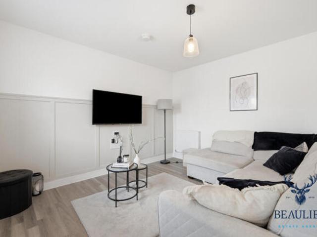 Apartment for sale in Beaulieu Park, Chelmsford