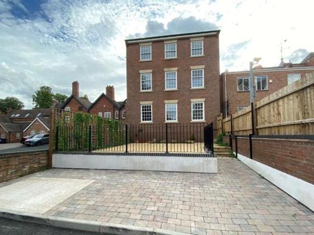 House for sale in West Midlands