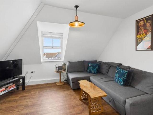 Apartment for sale in Whitstable, Kent