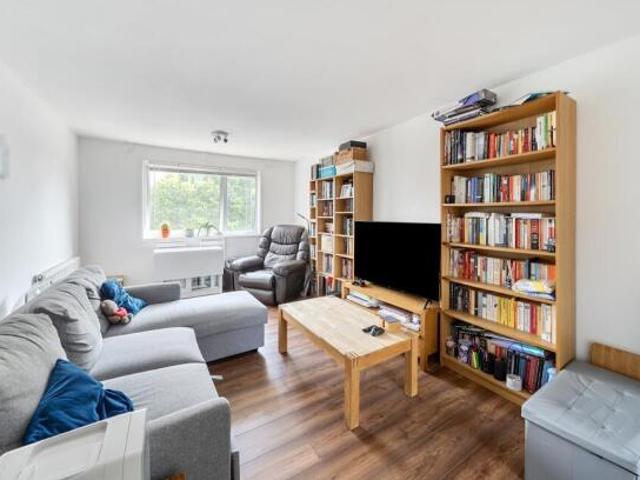 Apartment for sale in St Albans, Five Acres
