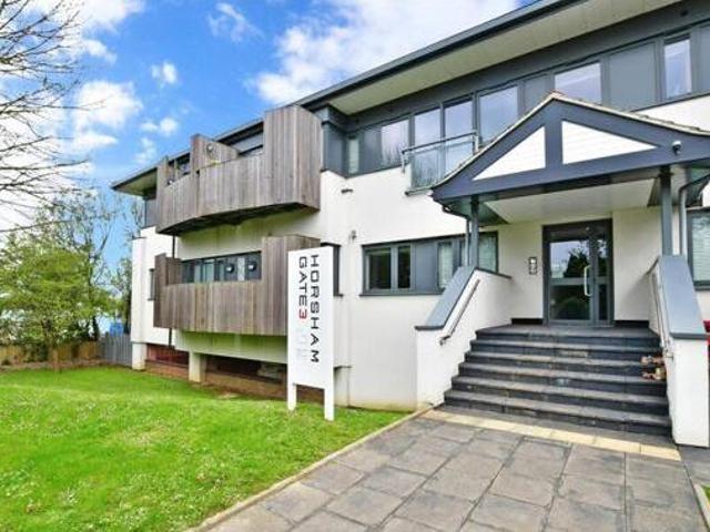 House for sale in New Town, Horsham