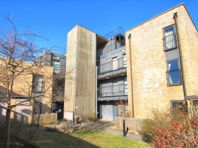 House for sale in Greater London