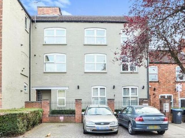 House for sale in Rugby, Warwickshire