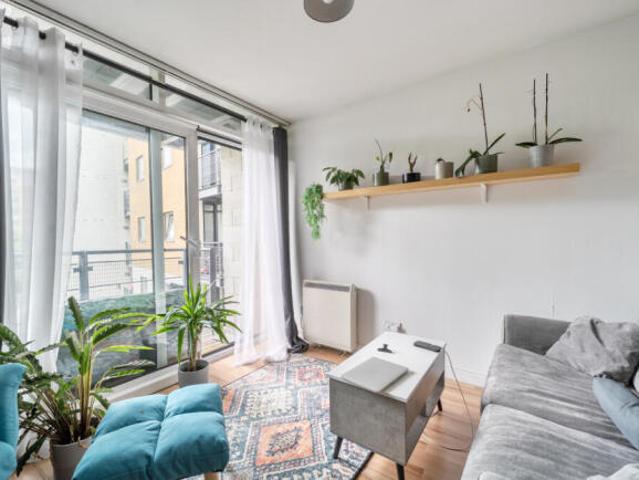 Apartment for sale in Bayswater, Greater London