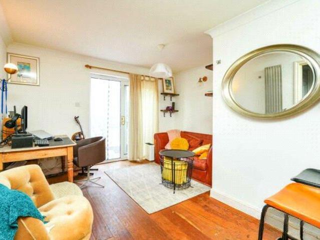 Apartment for sale in The Slade, Oxfordshire