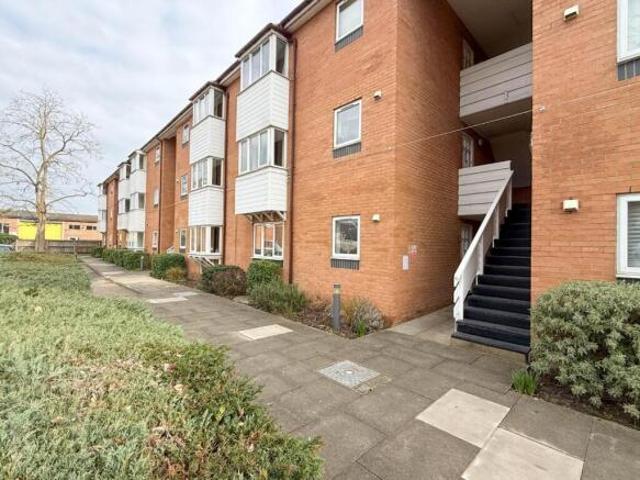 Apartment for sale in Arbury, Cambridgeshire