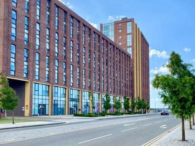 House for sale in Calderstones