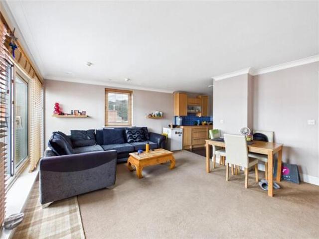 Apartment for sale in Key Street, Suffolk