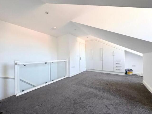 Apartment for sale in Scawthorpe, South Yorkshire