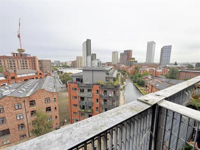 Apartment for sale in Piccadilly, Manchester