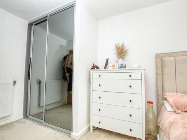 Apartment for sale in Barton Stacey, Hampshire