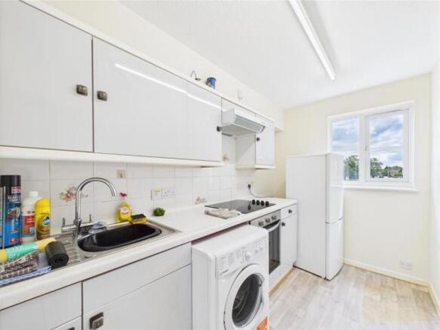 Apartment for sale in Gloucester, Gloucestershire