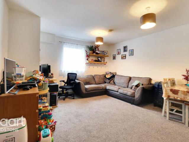 Apartment for sale in Lockmeadow, Maidstone