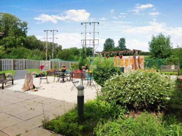 Apartment for sale in Swindon