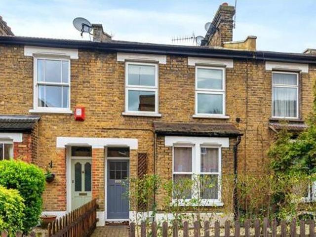House for sale in Kingston Upon Thames, Greater London
