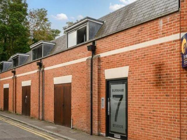 House for sale in Kingston Upon Thames, Greater London